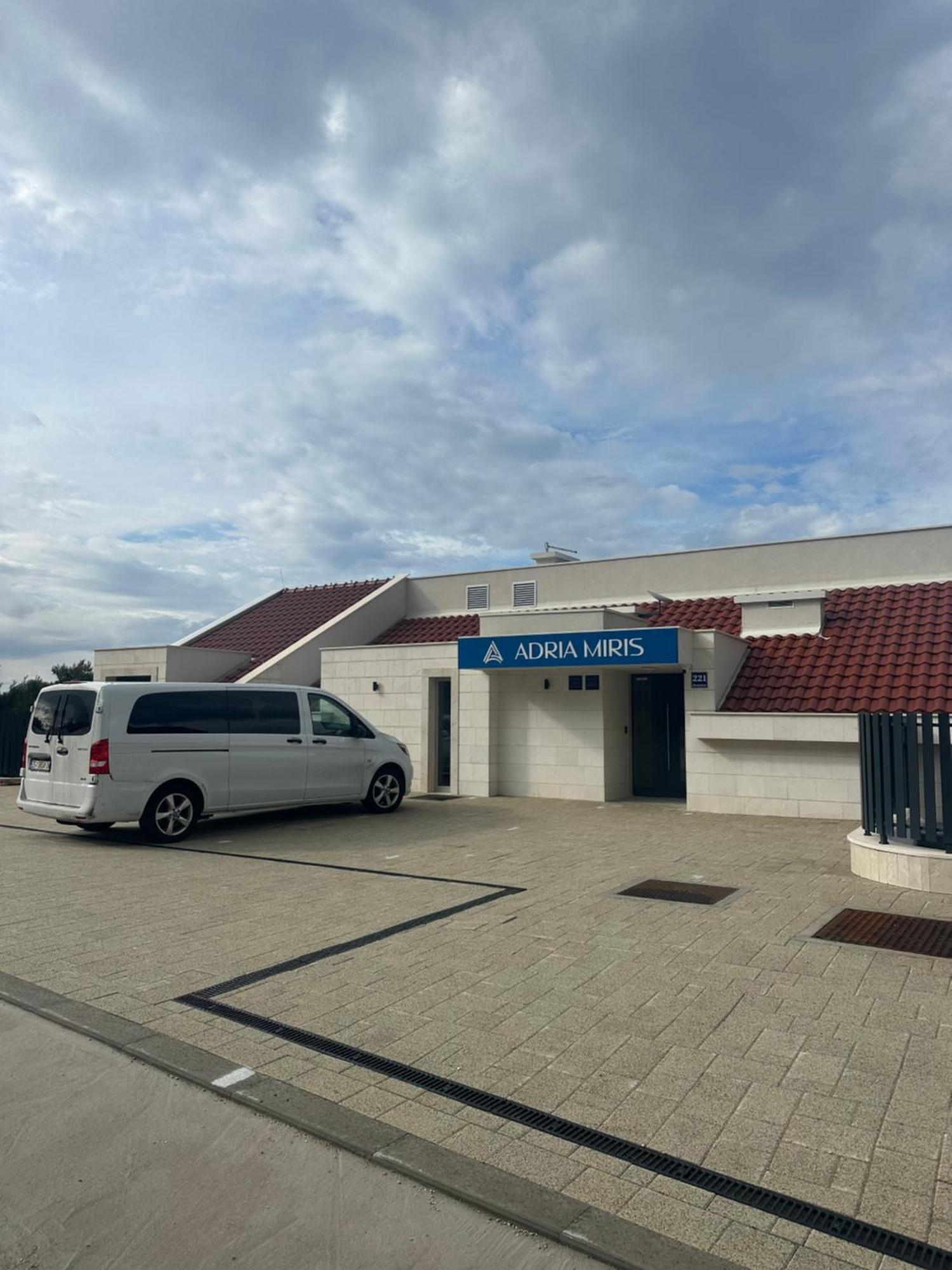 Adria Miris Apartments Drasnice Kültér fotó